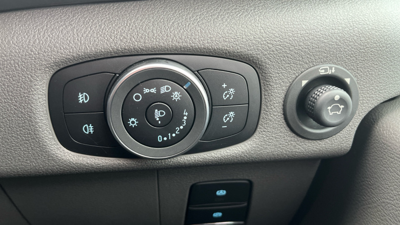 Ford Transit E-350 L3 Rwd 135kW 68kWh H2 Leader Van Auto